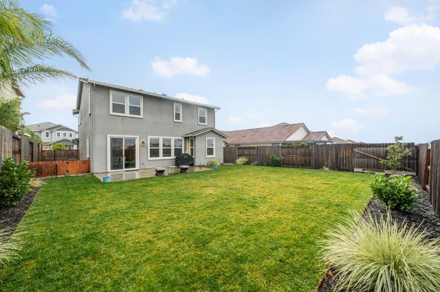 2746 Coronado Ln, Lincoln, CA 95648