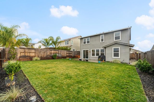 2746 Coronado Ln, Lincoln, CA 95648