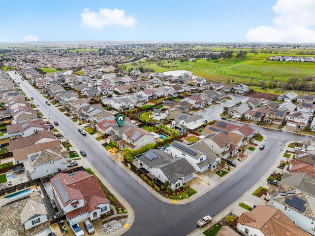 2746 Coronado Ln, Lincoln, CA 95648