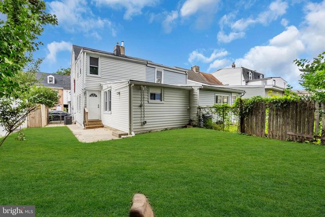 211 YORK ST, Burlington, NJ 08016