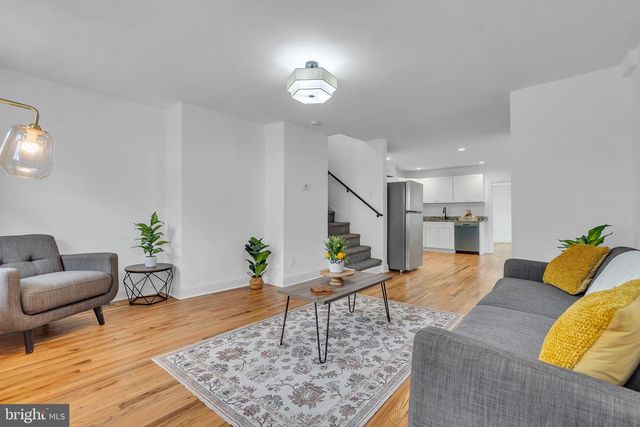 211 YORK ST, Burlington, NJ 08016