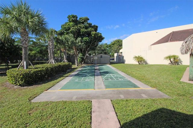 2901 Sunrise Lakes Drive 101, Sunrise, FL 33322