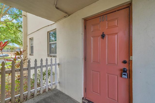 2901 Sunrise Lakes Drive 101, Sunrise, FL 33322
