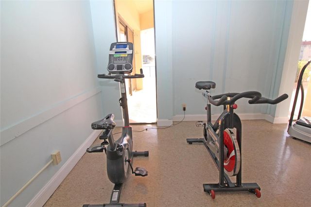 2901 Sunrise Lakes Drive 101, Sunrise, FL 33322