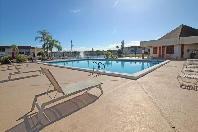 2901 Sunrise Lakes Drive 101, Sunrise, FL 33322