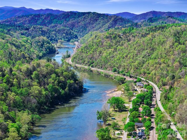 150 Rollins Road 1 & 2, Marshall, NC 28753
