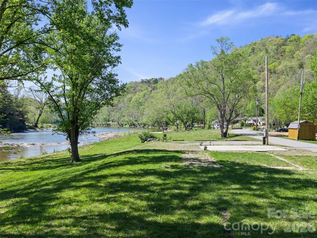 150 Rollins Road 1 & 2, Marshall, NC 28753
