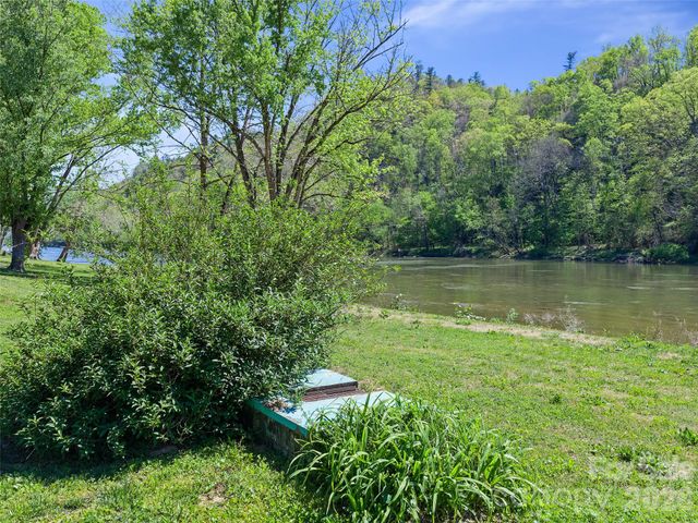 150 Rollins Road 1 & 2, Marshall, NC 28753