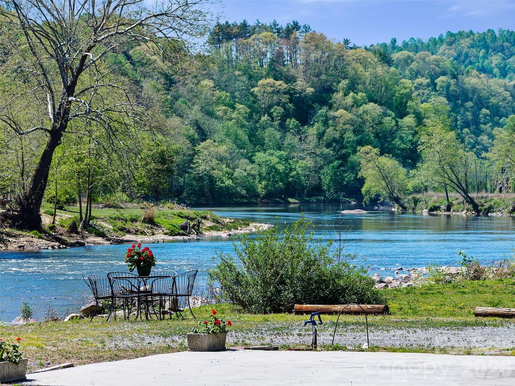 150 Rollins Road 1 & 2, Marshall, NC 28753