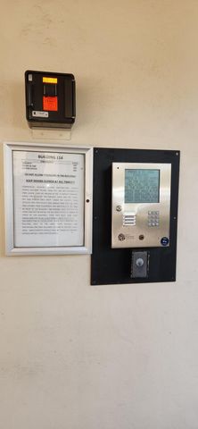 3507 Oaks Way 911, Pompano Beach, FL 33069