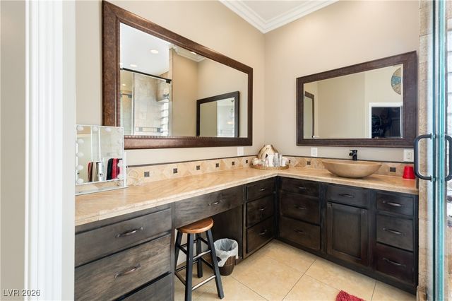 372 Beesley Drive, Las Vegas, NV 89110