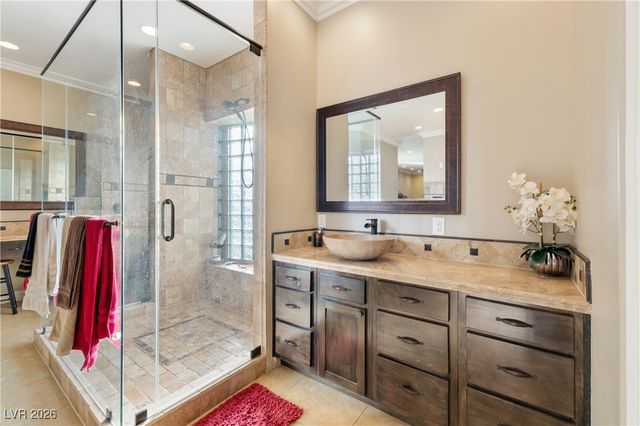 372 Beesley Drive, Las Vegas, NV 89110