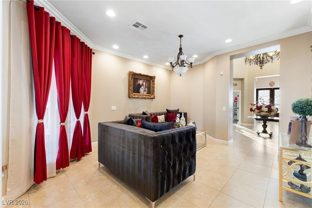 372 Beesley Drive, Las Vegas, NV 89110