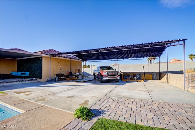 372 Beesley Drive, Las Vegas, NV 89110