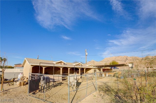 372 Beesley Drive, Las Vegas, NV 89110