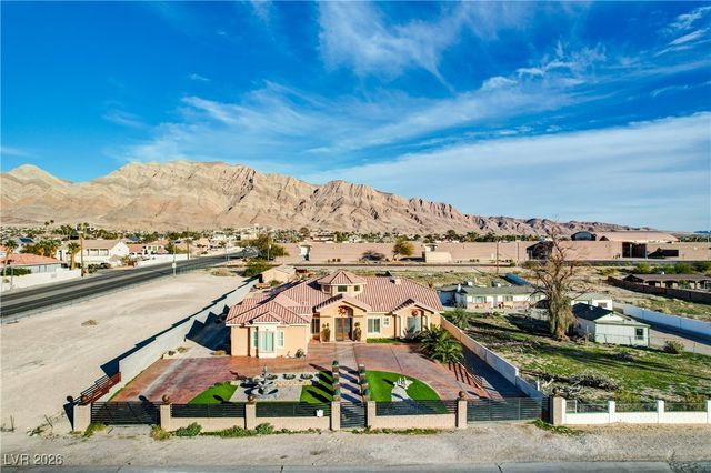 372 Beesley Drive, Las Vegas, NV 89110