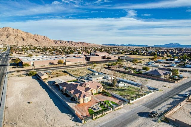 372 Beesley Drive, Las Vegas, NV 89110