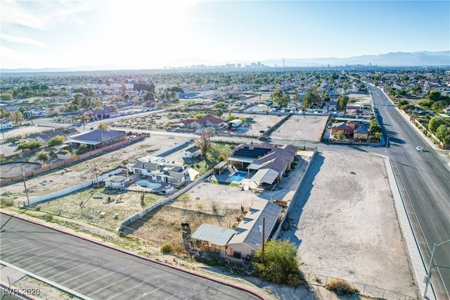 372 Beesley Drive, Las Vegas, NV 89110