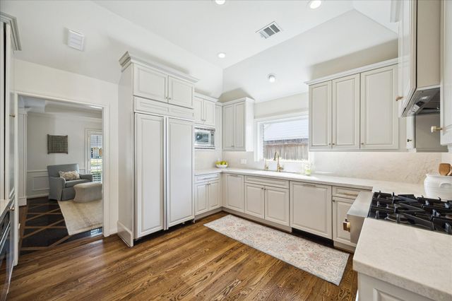 12330 Boheme Drive, Houston, TX 77024