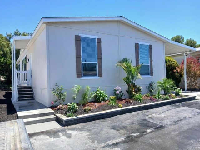 718 Sycamore 170, Vista, CA 92081