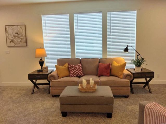 718 Sycamore 170, Vista, CA 92081