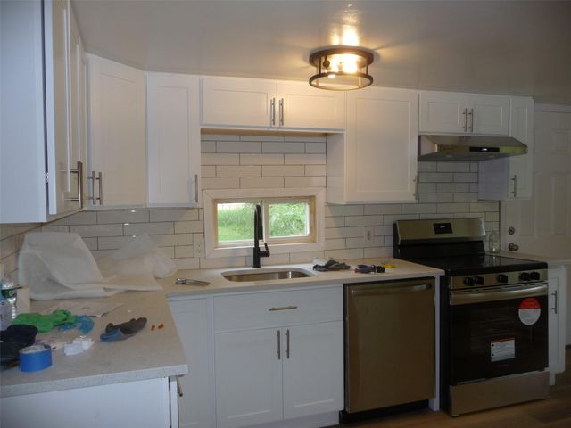 19 First Street, Cuddebackville, NY 12729