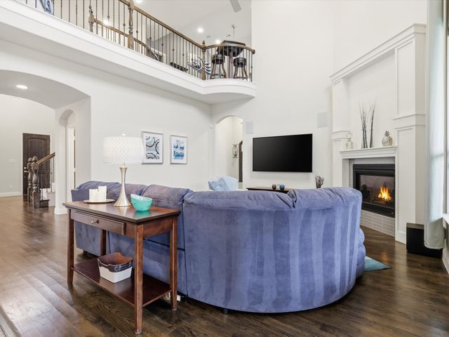 1015 Prairie Ridge Lane, Arlington, TX 76005