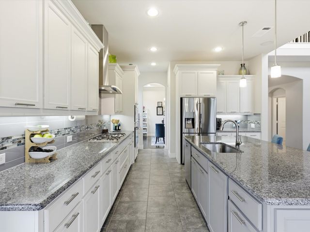 1015 Prairie Ridge Lane, Arlington, TX 76005