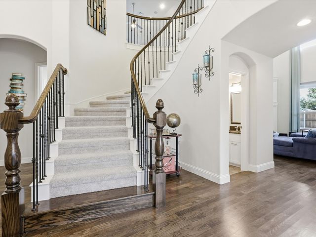 1015 Prairie Ridge Lane, Arlington, TX 76005