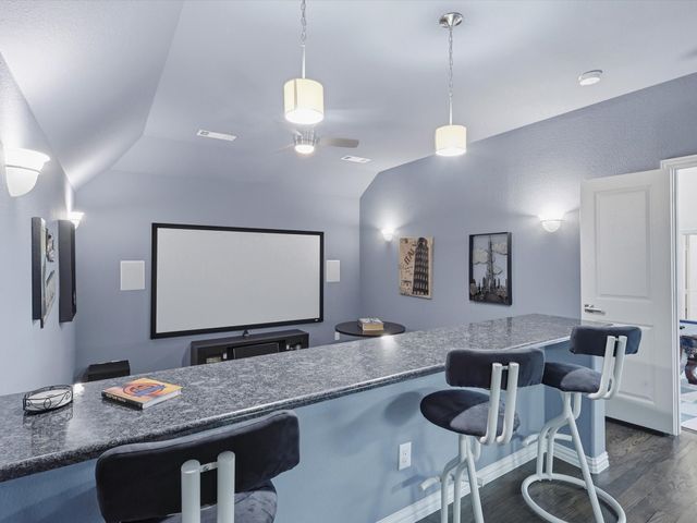 1015 Prairie Ridge Lane, Arlington, TX 76005