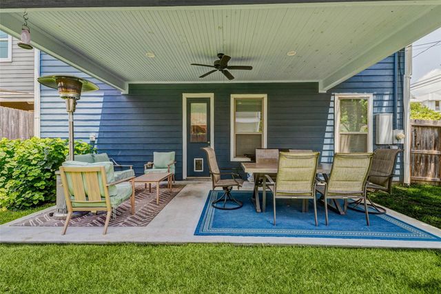 2611 Harvard Street, Houston, TX 77008