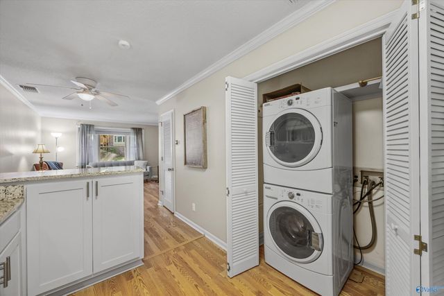 2134 Greenwood Place 25-D, Huntsville, AL 35802