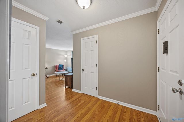 2134 Greenwood Place 25-D, Huntsville, AL 35802