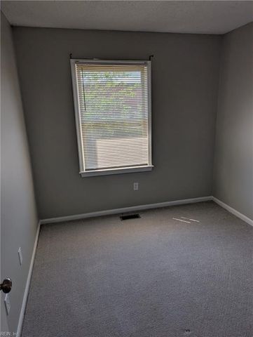 1939 Darnell DR, Virginia Beach, VA 23455