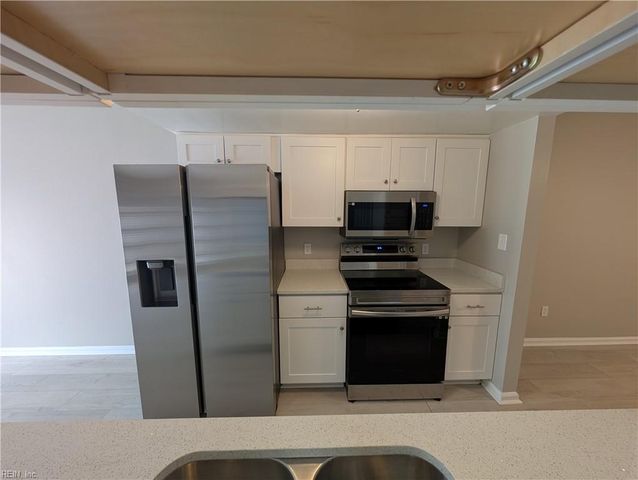 1939 Darnell DR, Virginia Beach, VA 23455
