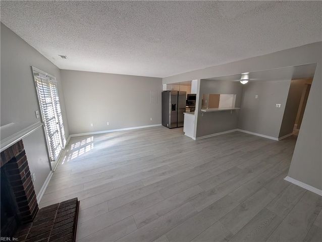 1939 Darnell DR, Virginia Beach, VA 23455