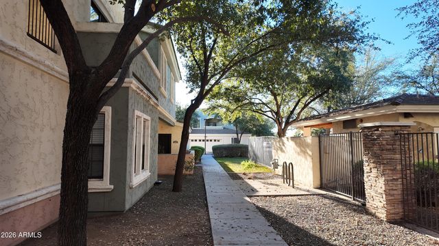 10757 N 74TH Street 2011, Scottsdale, AZ 85260