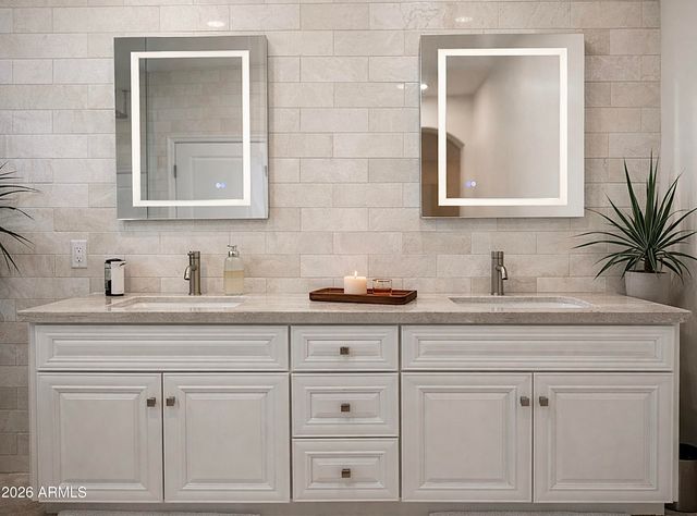 10757 N 74TH Street 2011, Scottsdale, AZ 85260