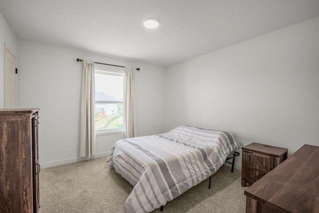 716 Longmeadow Lane, Waconia, MN 55387