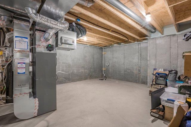 716 Longmeadow Lane, Waconia, MN 55387