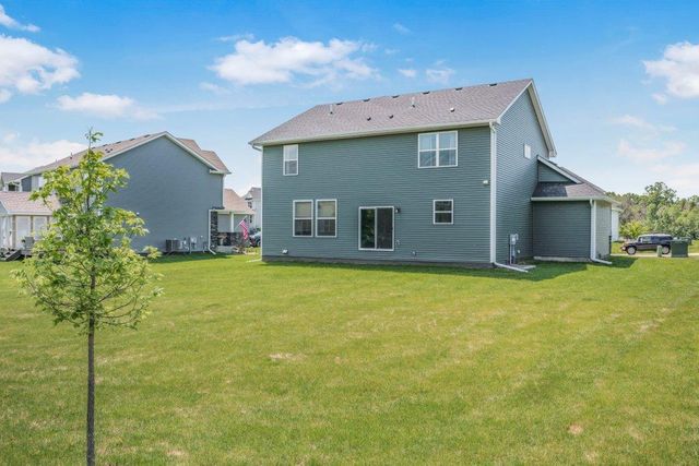 716 Longmeadow Lane, Waconia, MN 55387