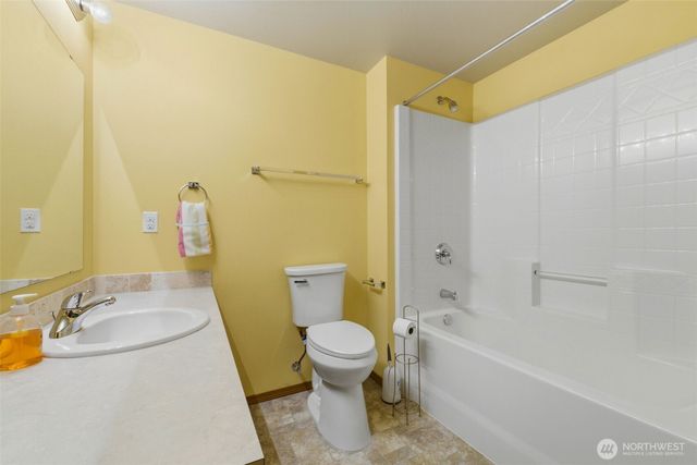22022 131st Street Ct E, Bonney Lake, WA 98391