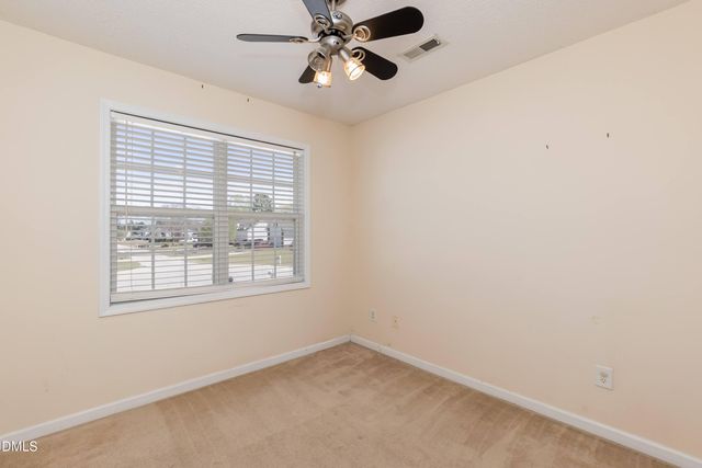 92 Essex Court W, Sanford, NC 27332