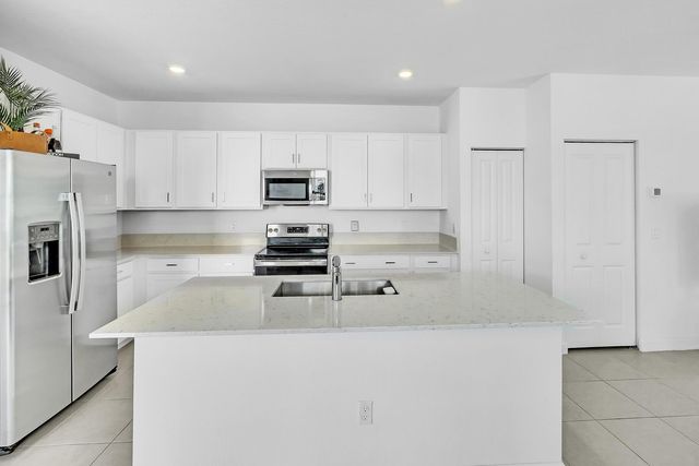 235 SE Woodbark Street, Port St Lucie, FL 34984