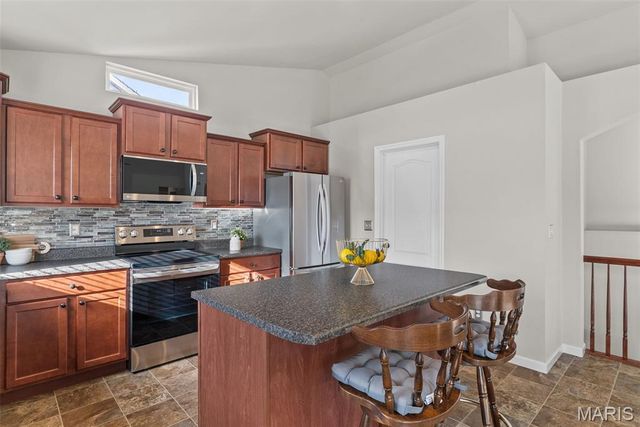 237 Austin Oaks Drive, Moscow Mills, MO 63362