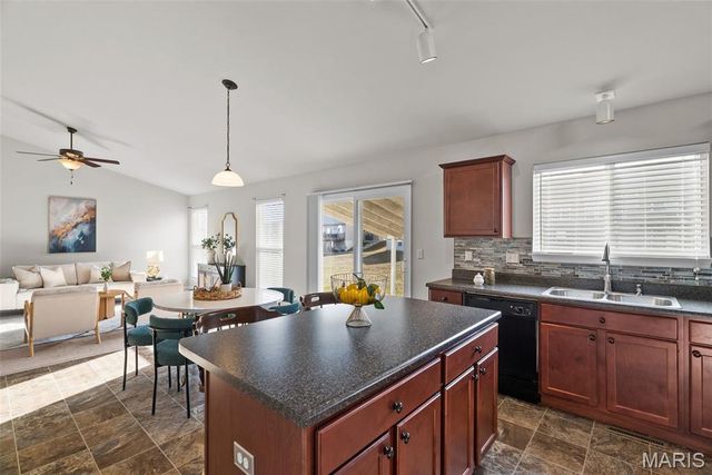 237 Austin Oaks Drive, Moscow Mills, MO 63362