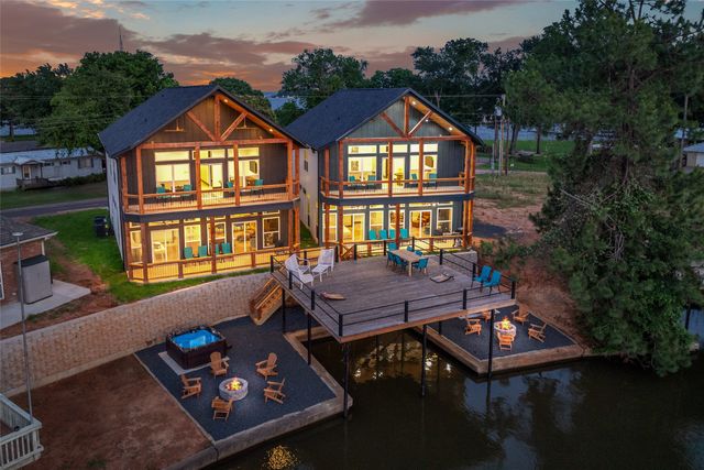 105 Hilltop Circle, Trinidad, TX 75163