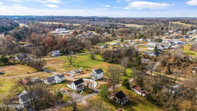 106 S Front Street St, Friendsville, TN 37737