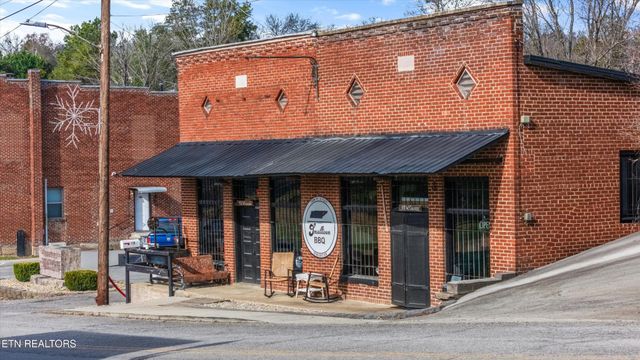 106 S Front Street St, Friendsville, TN 37737