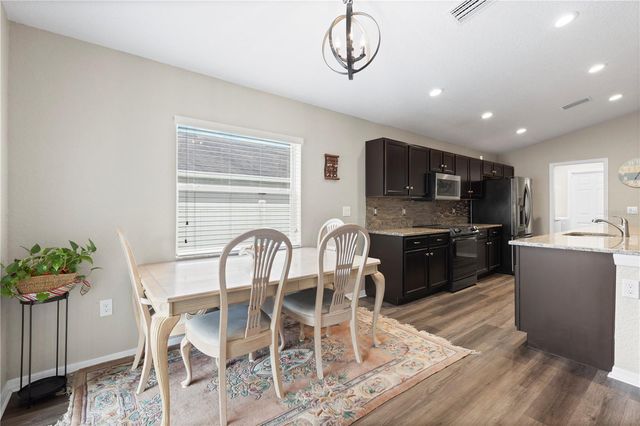 719 VINEYARD RESERVE COURT, Seffner, FL 33584